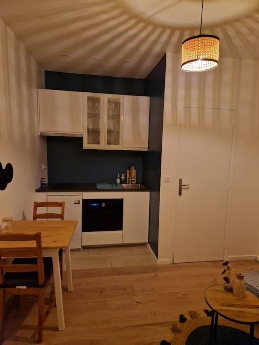 Flat Apartment Saint-Denis  Bagian luar foto